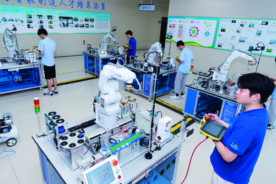 智能機器人的研發 革新與挑戰